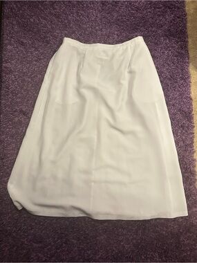 Graver Studio Women's White A-Line Midi Skirt Size PXL